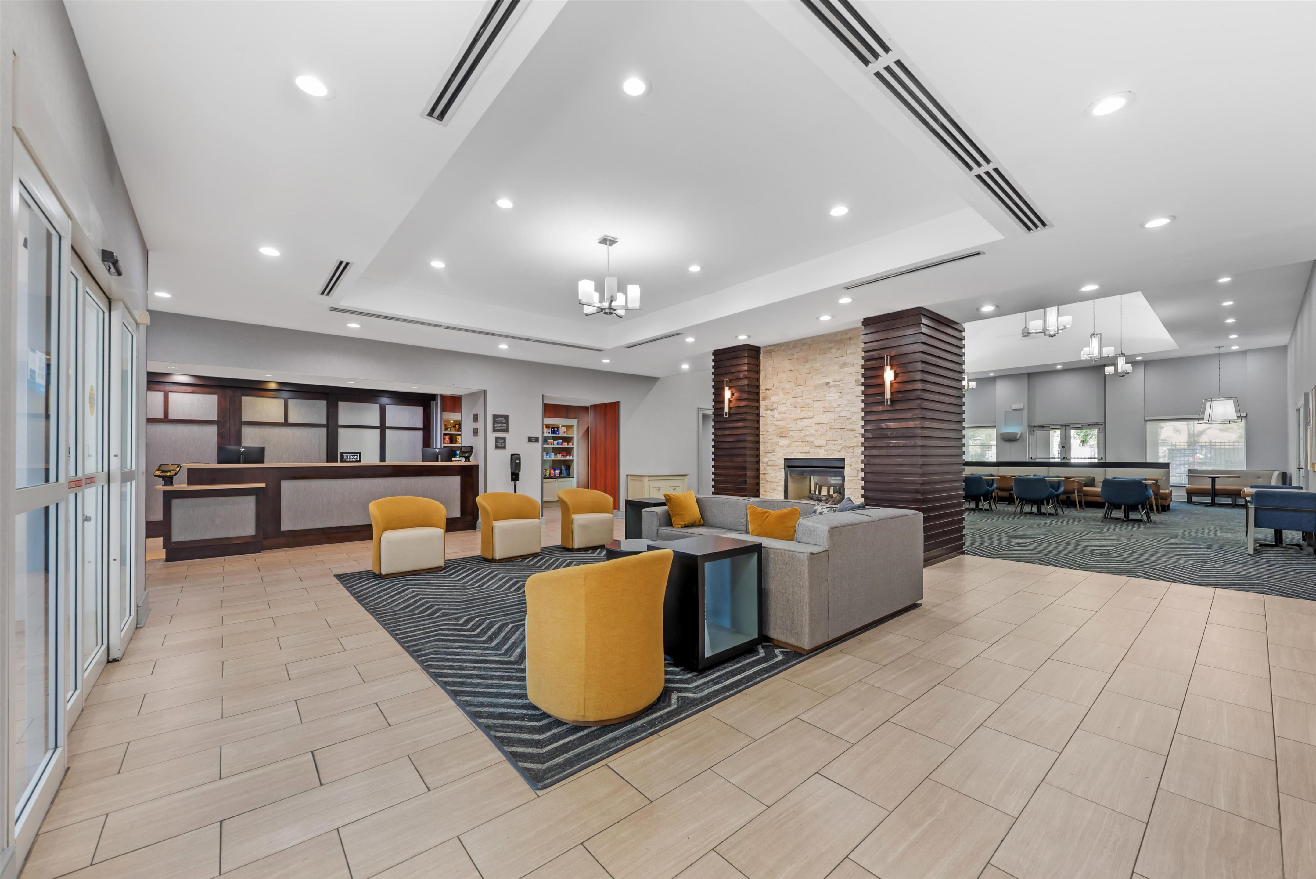 Lobby | Homewood Suites by Hilton Laredo at Mall del Norte