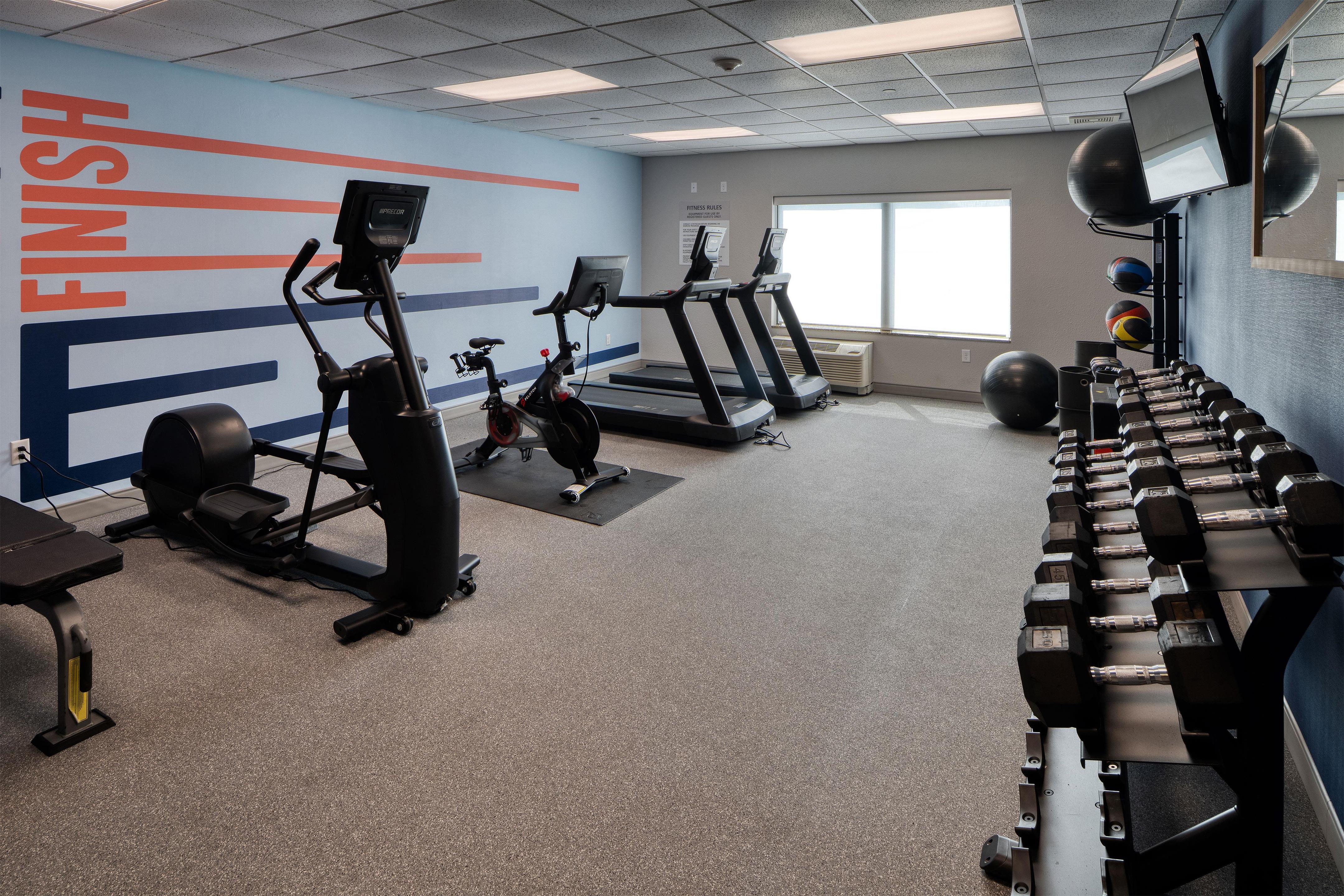 Health club fitness center gym | Hampton Inn Tomah