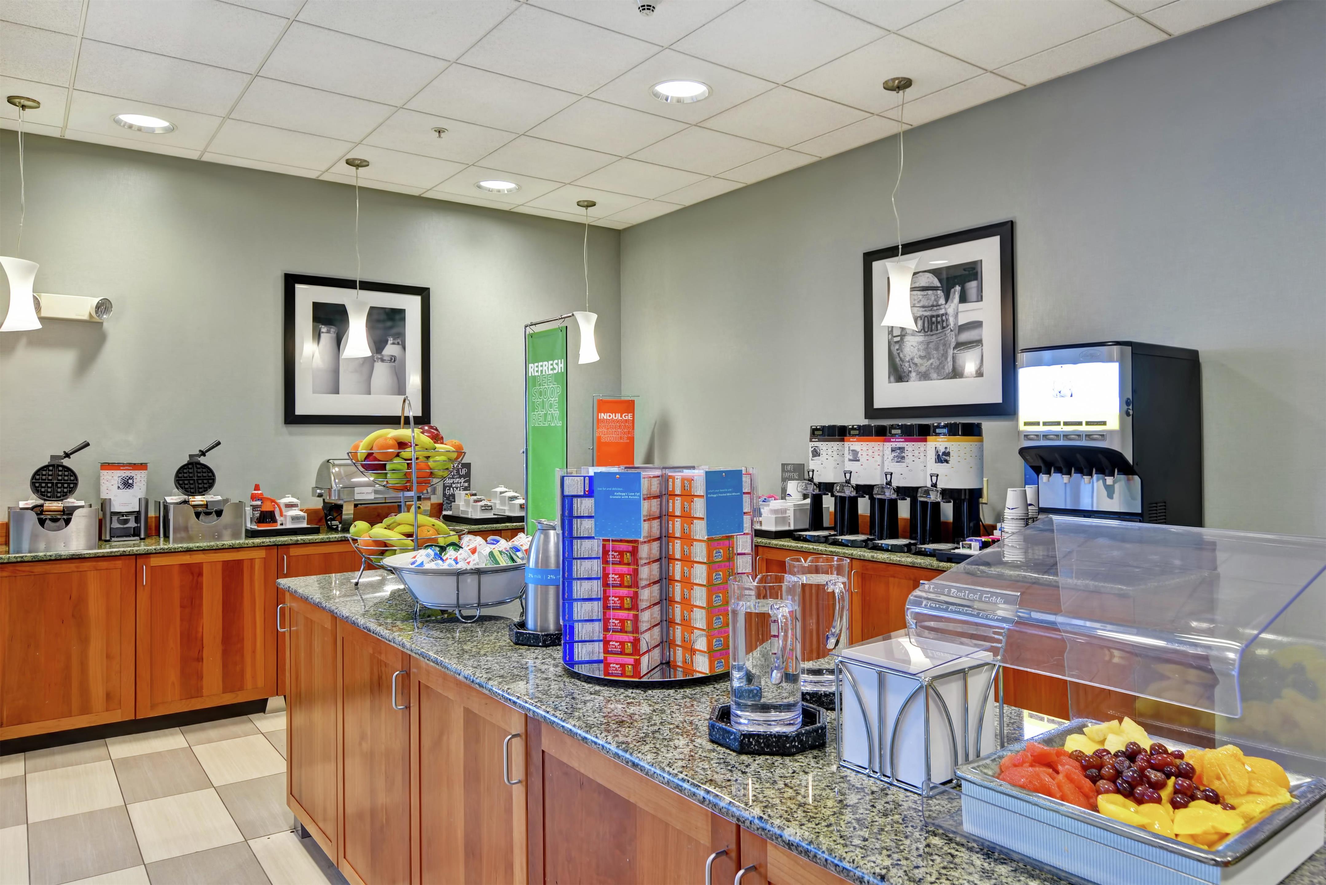 Restaurant | Hampton Inn Lewisburg
