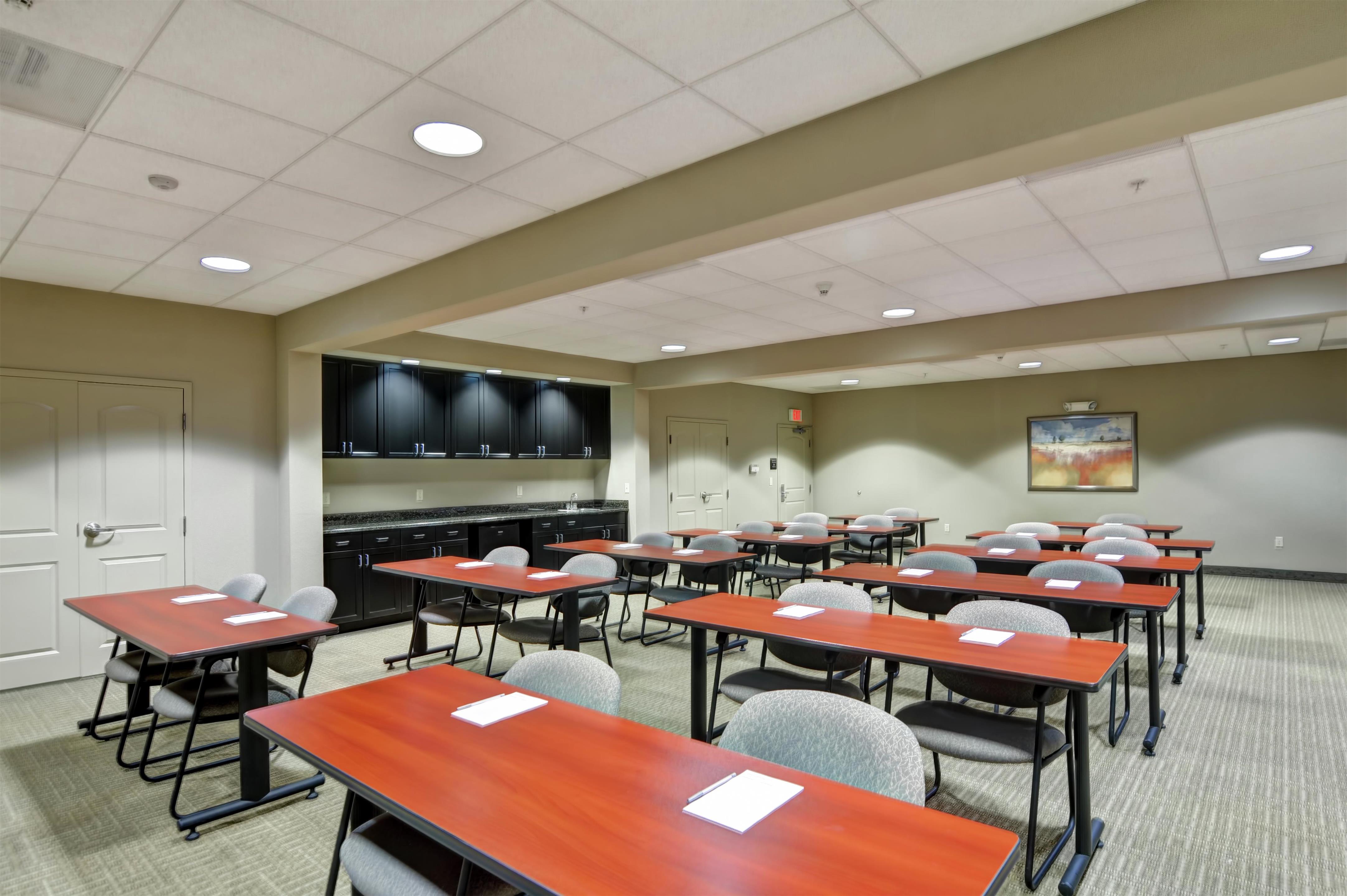 Meeting Room | Hampton Inn Lewisburg