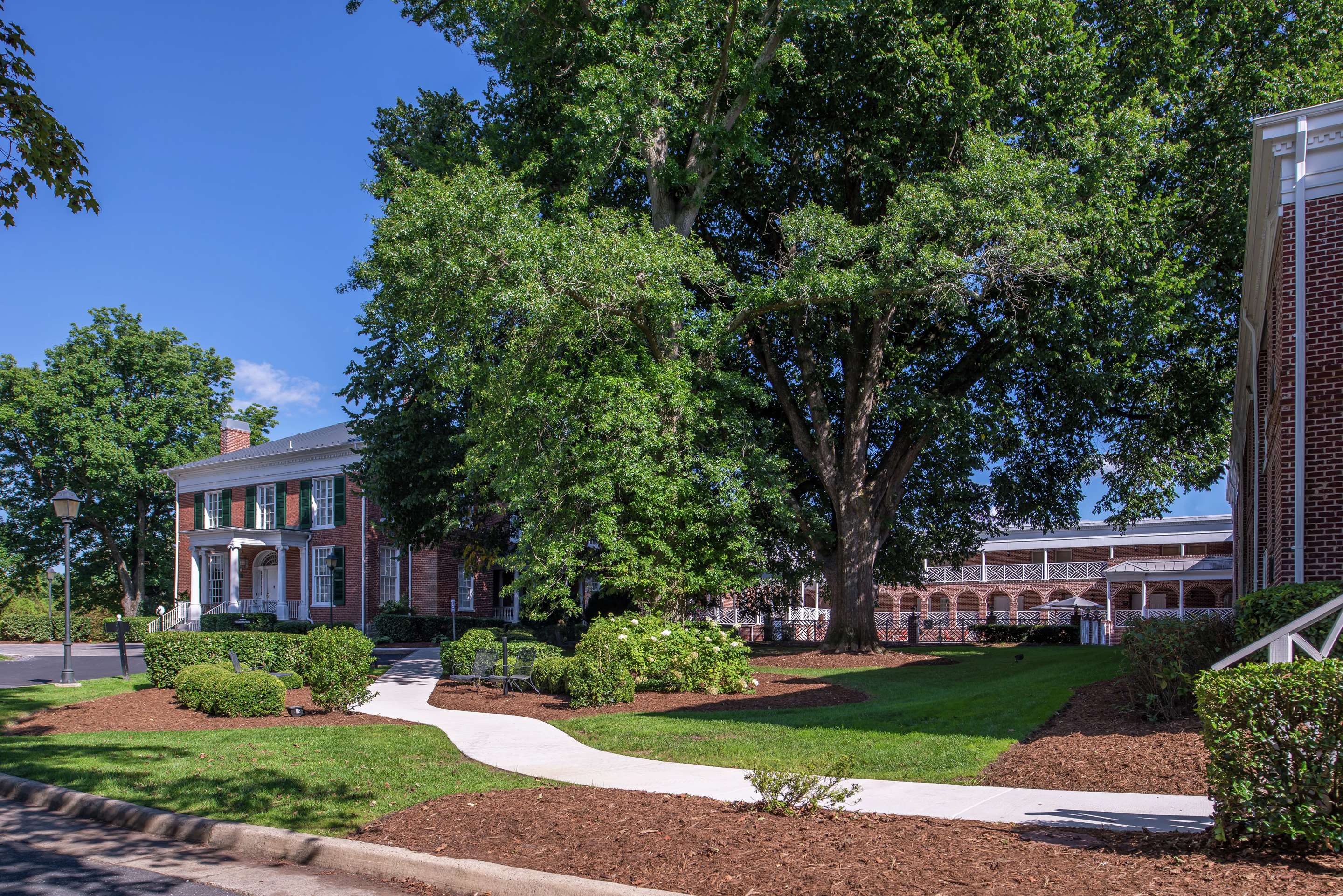 Exterior | Hampton Inn Lexington-Historic District