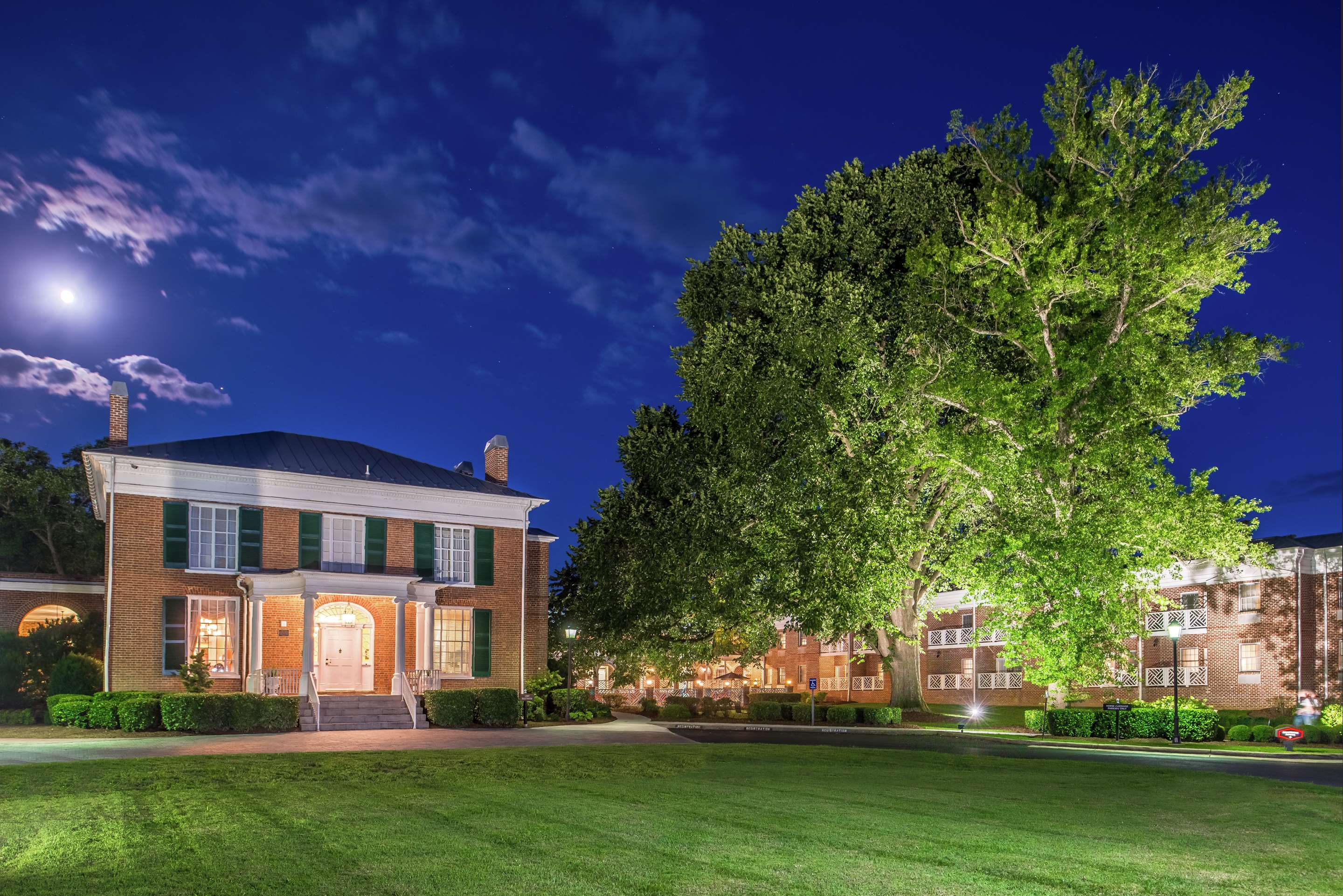 Exterior | Hampton Inn Lexington-Historic District