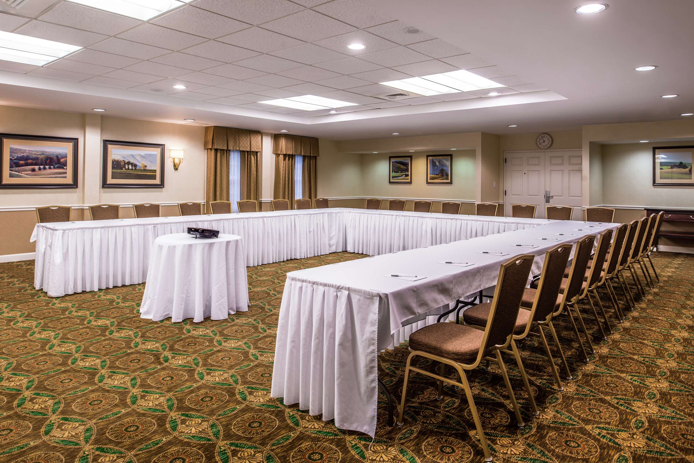 Meeting Room | Hampton Inn Lexington-Historic District