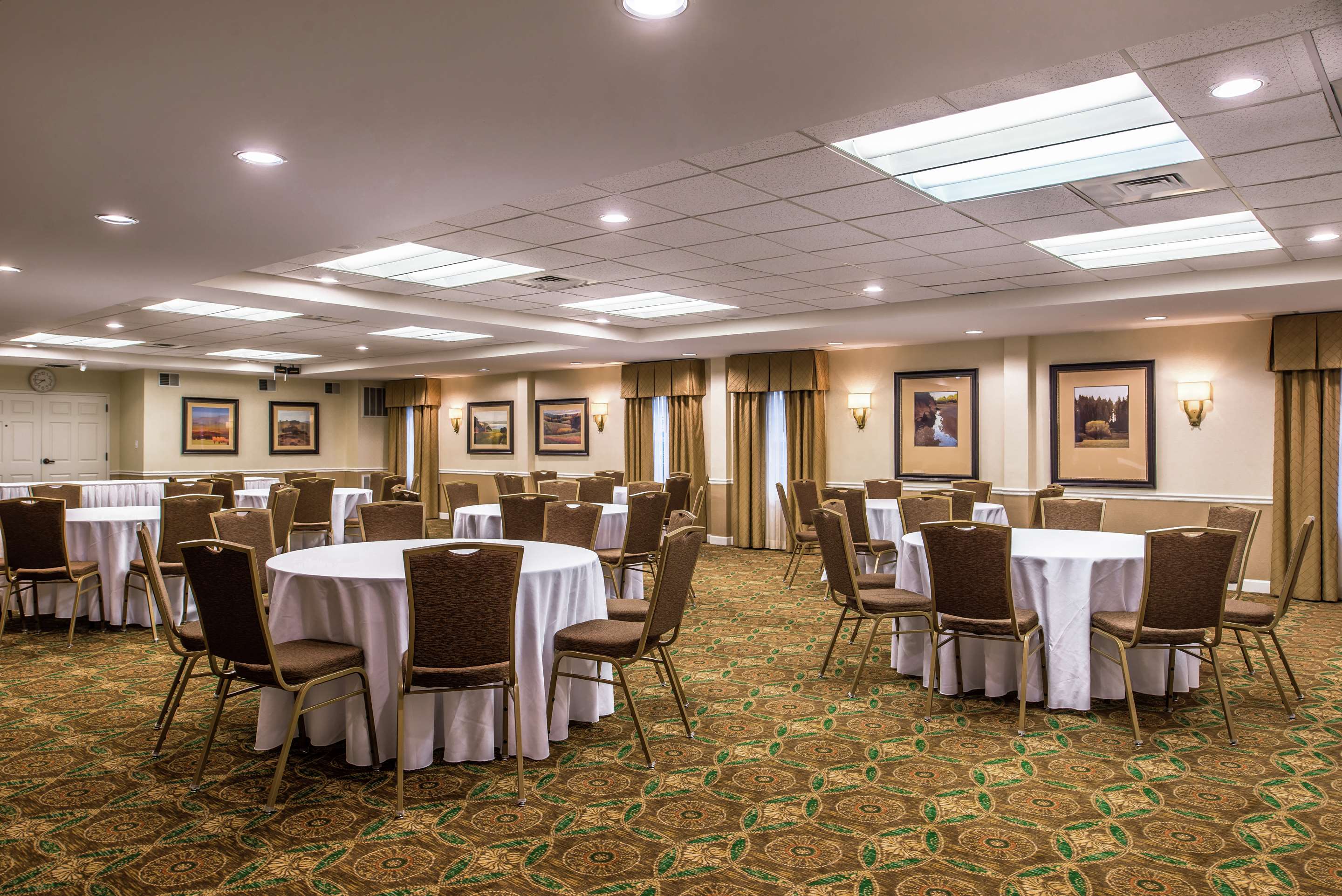Meeting Room | Hampton Inn Lexington-Historic District