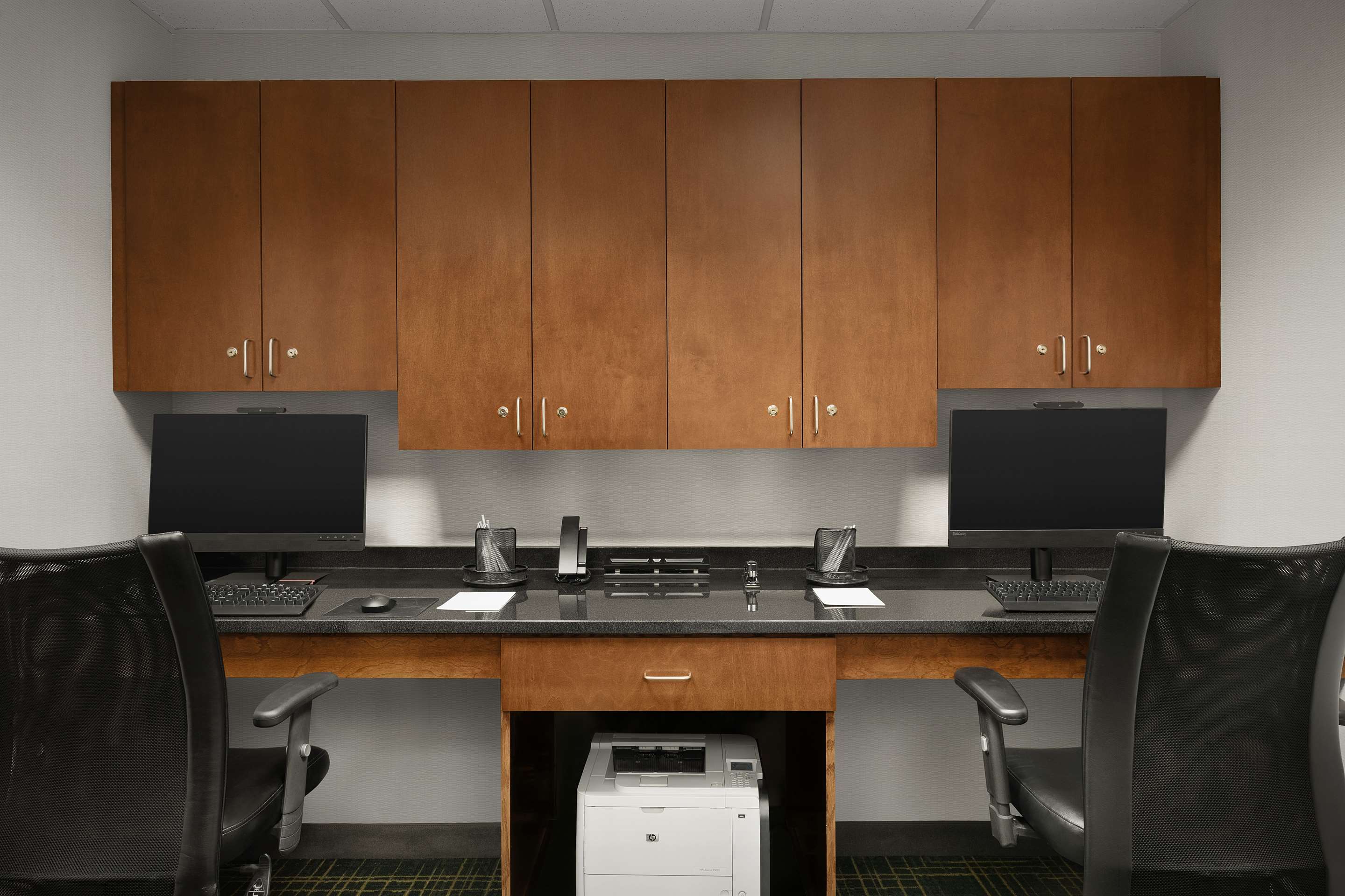 Business Center | Hampton Inn & Suites Lynchburg