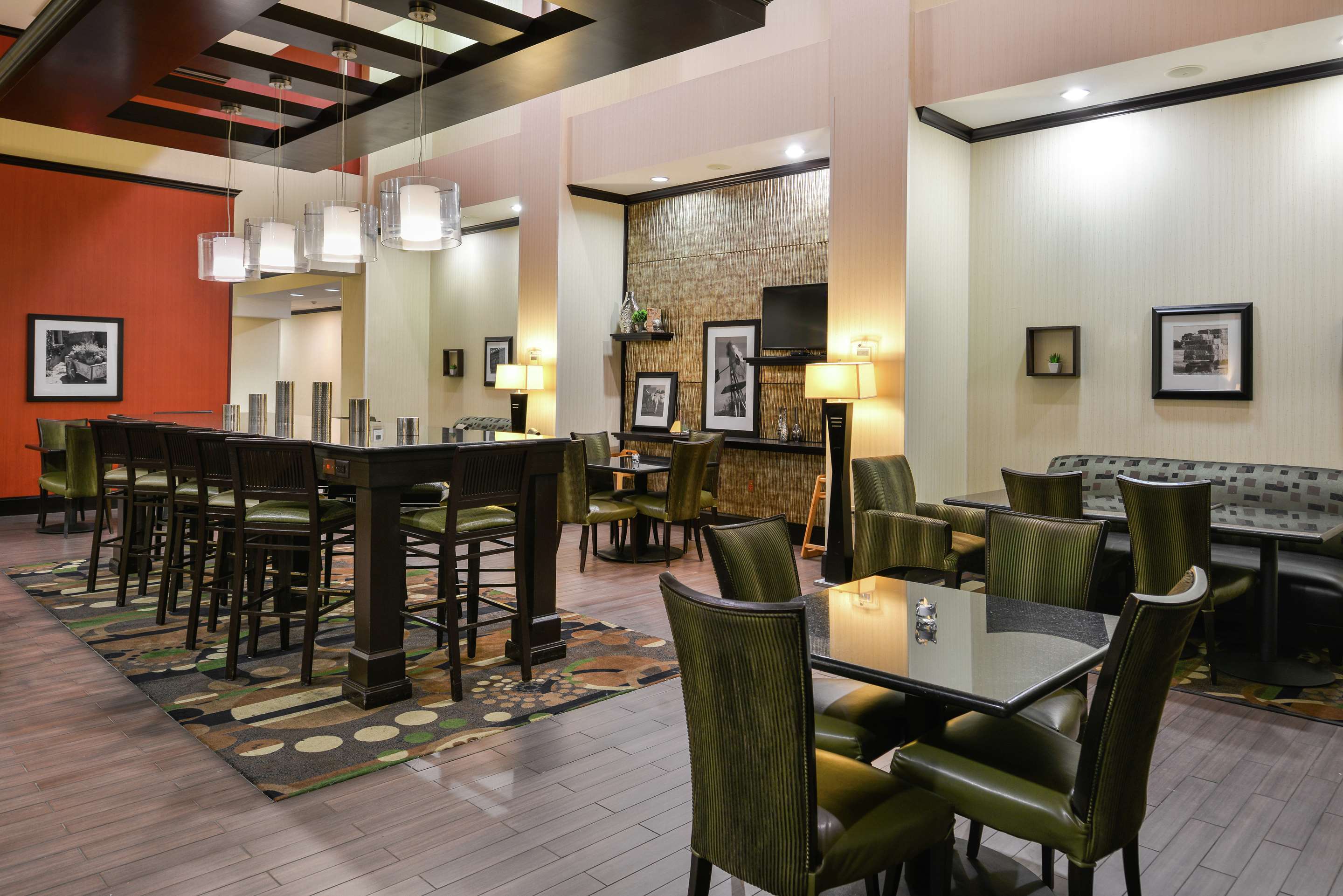 Breakfast Area | Hampton Inn & Suites Big Spring