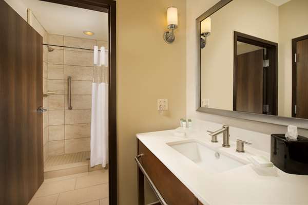  - Homewood Suites by Hilton Midland