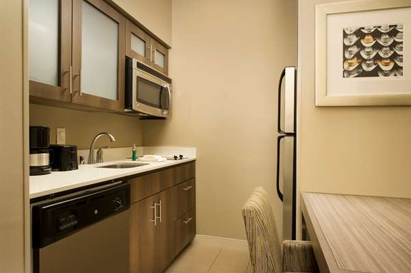  - Homewood Suites by Hilton Midland