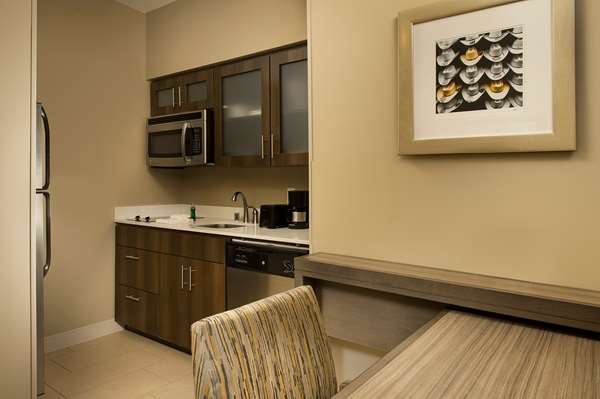  - Homewood Suites by Hilton Midland