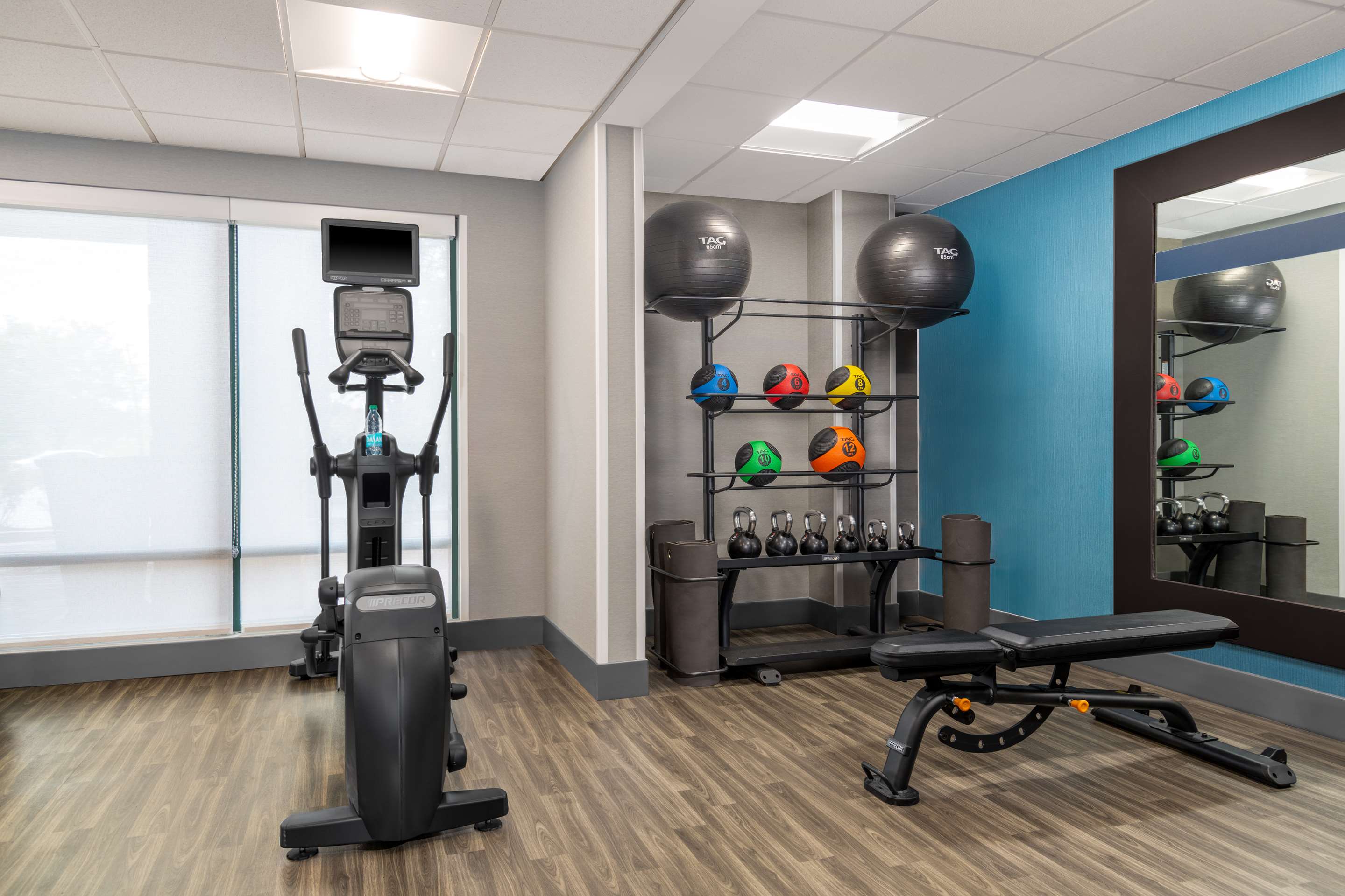 Health club fitness center gym | Hampton Inn Martinsburg