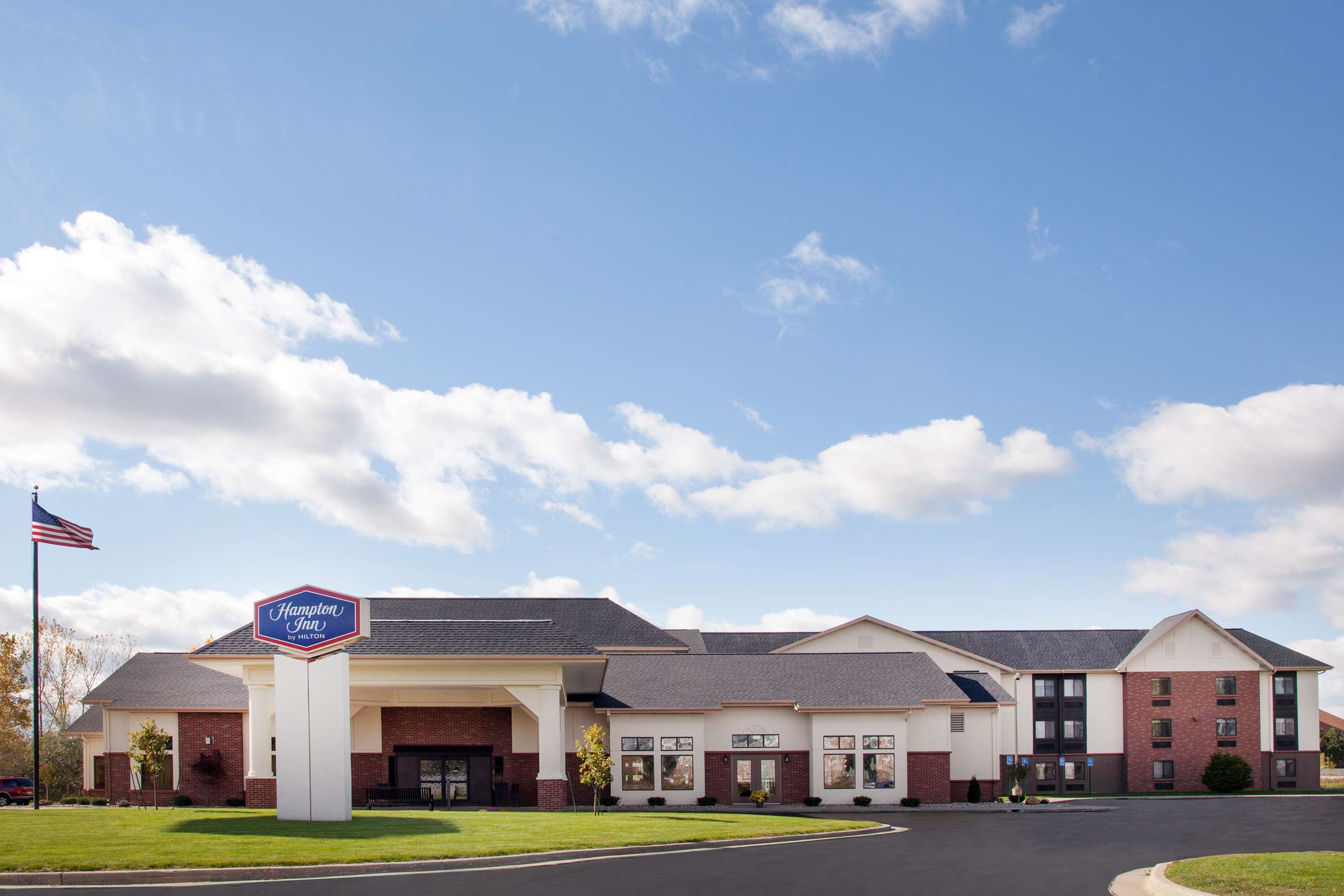 Exterior | Hampton Inn Birch Run/Frankenmuth