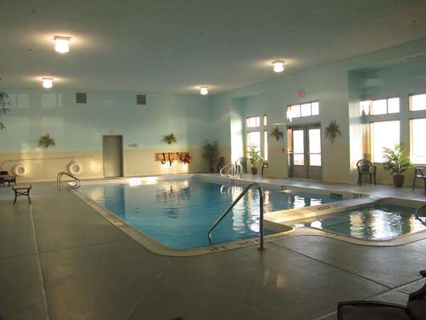 Pool - Hampton Inn Birch Run - I-75, Exit 136