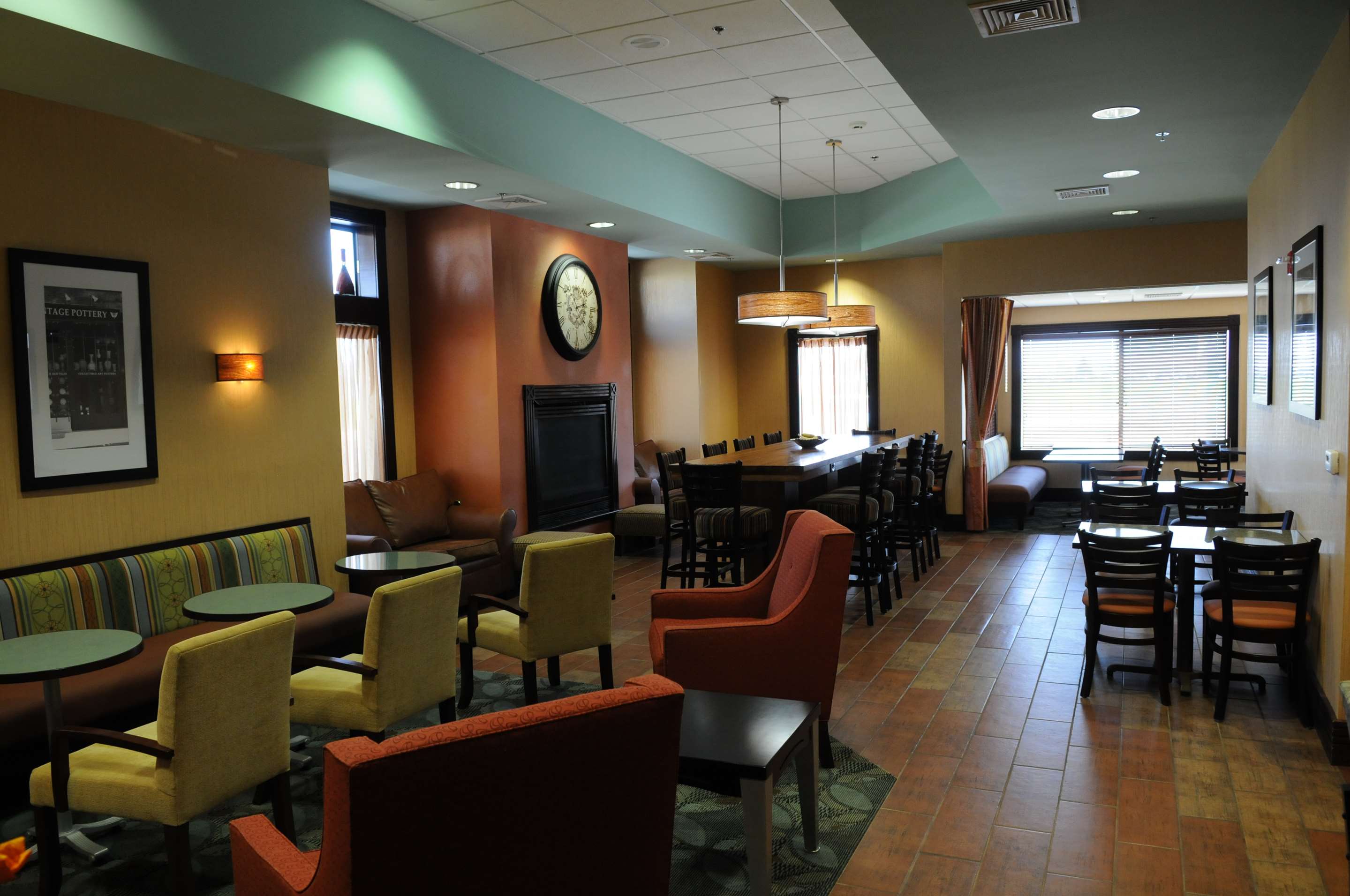Reception | Hampton Inn Birch Run/Frankenmuth