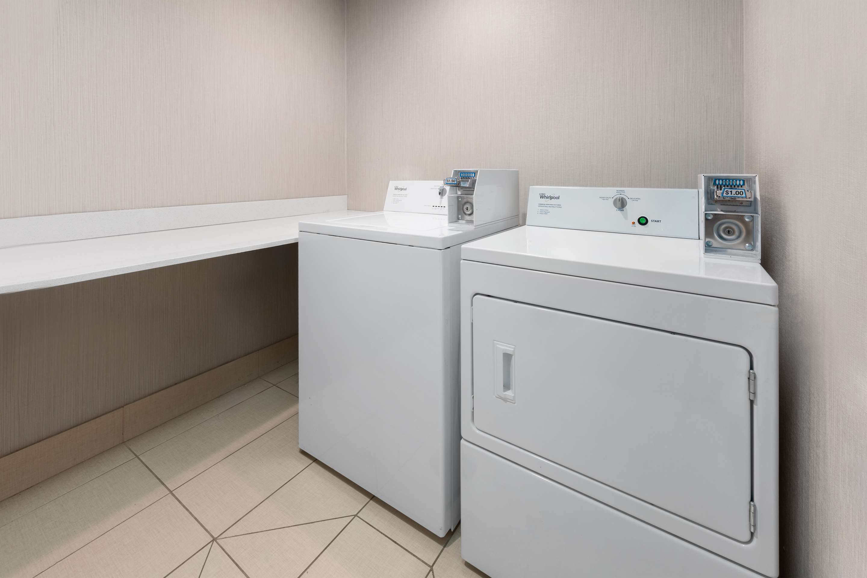 Undefined/Not Set | Hampton Inn & Suites Saginaw