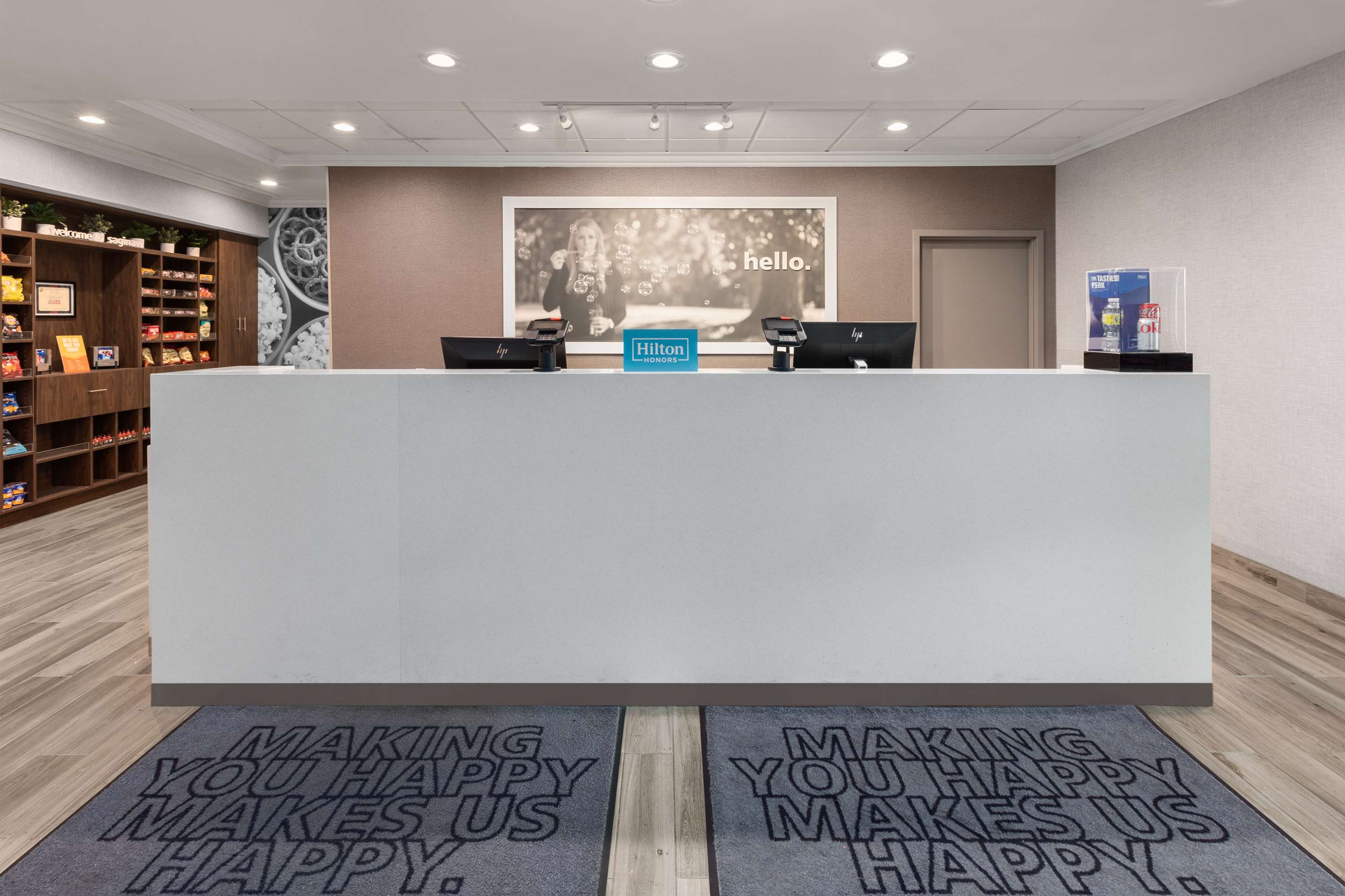 Reception | Hampton Inn & Suites Saginaw