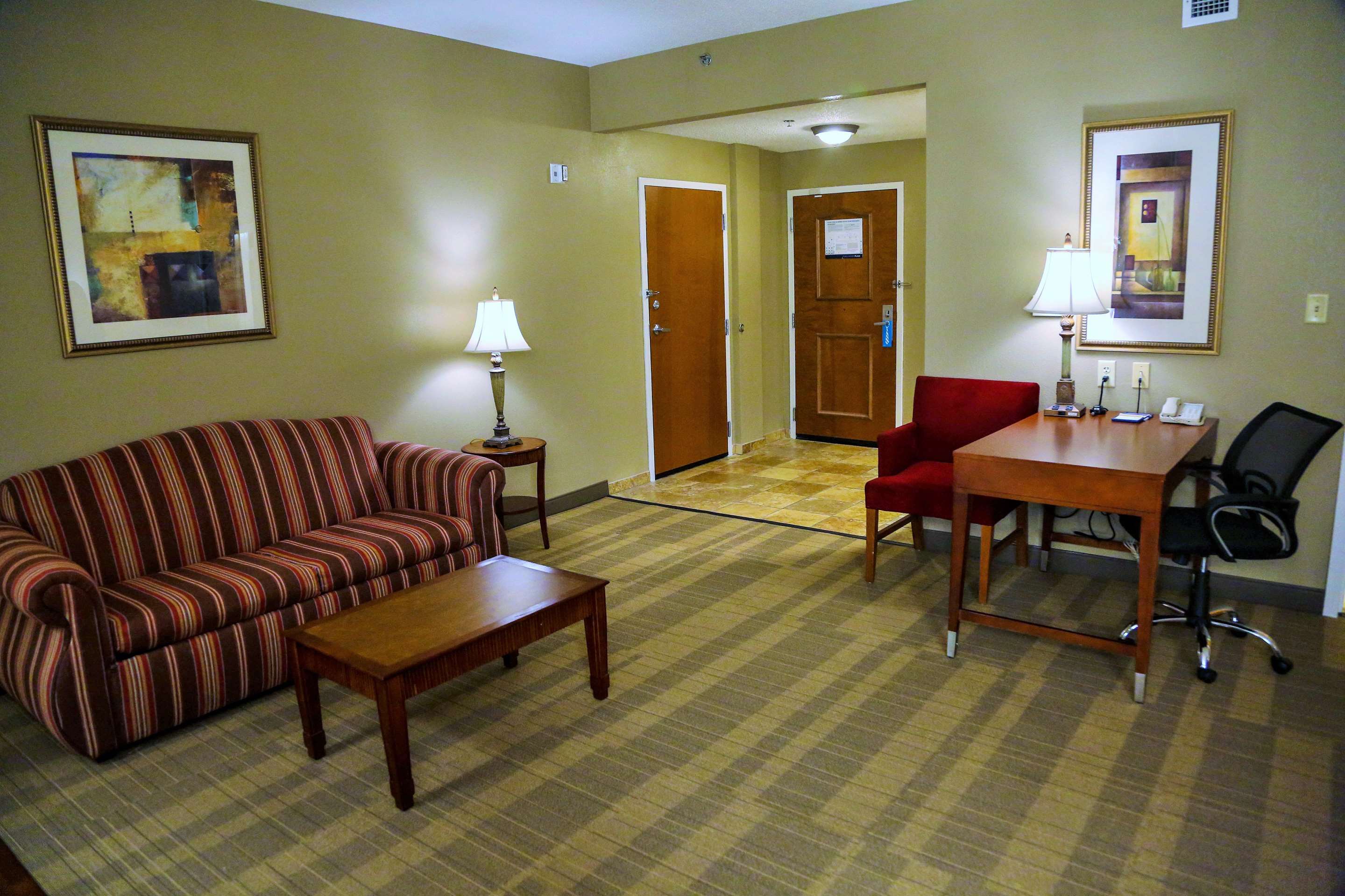 Guest room