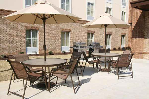 Pool - Homewood Suites by Hilton North Macon - I-75, Exit 172