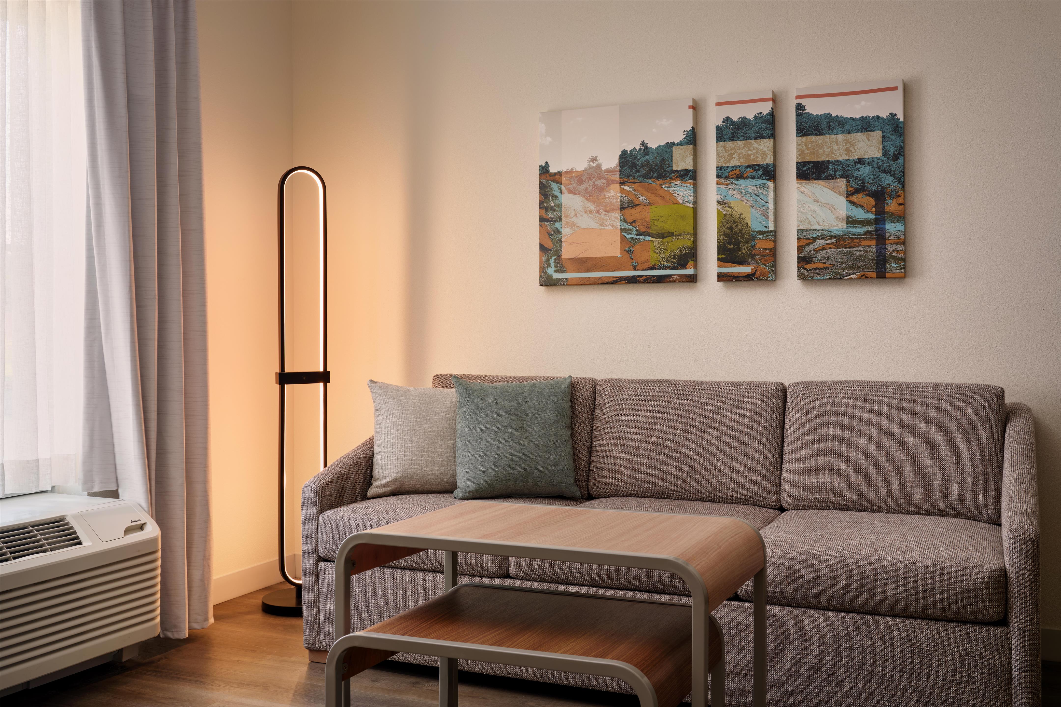 Guest room