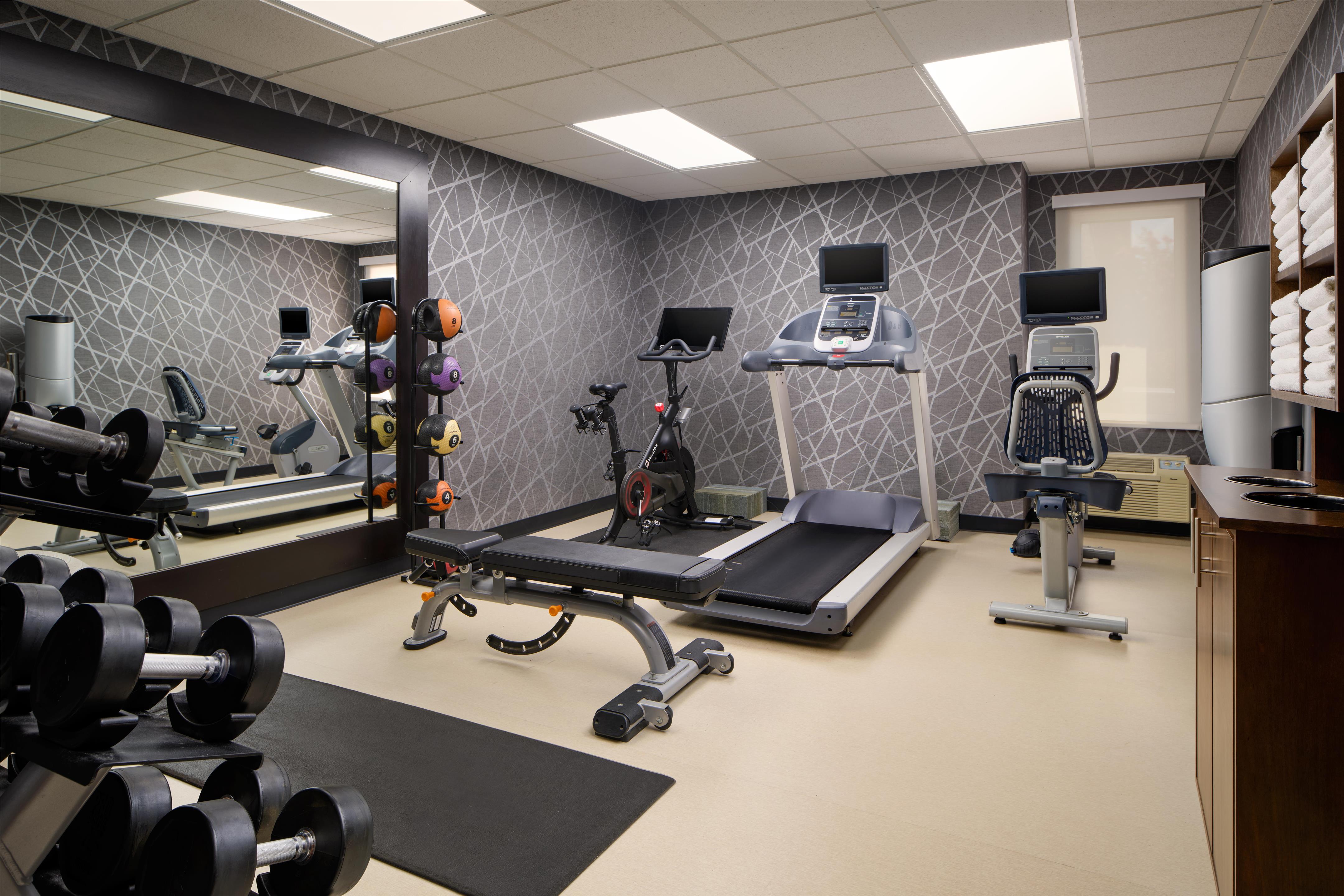 Health club fitness center gym | Homewood Suites by Hilton Macon-North