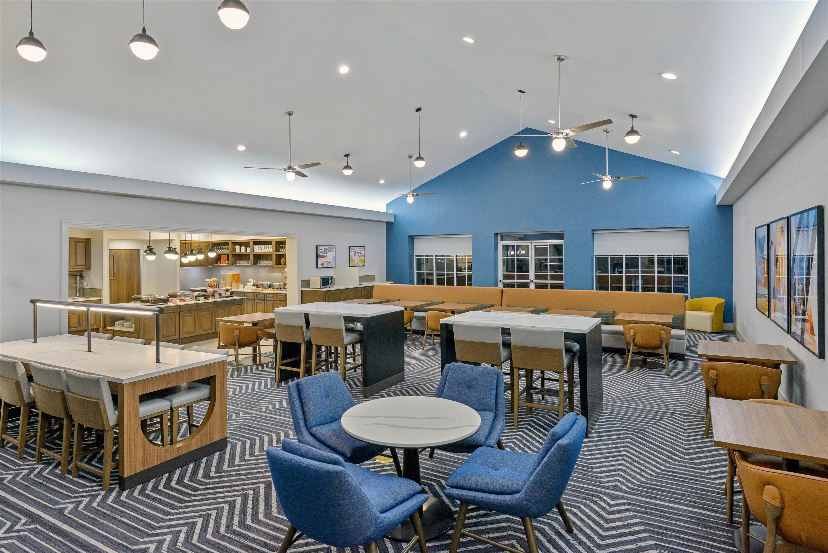 Breakfast Area | Homewood Suites by Hilton® Orlando-UCF Area