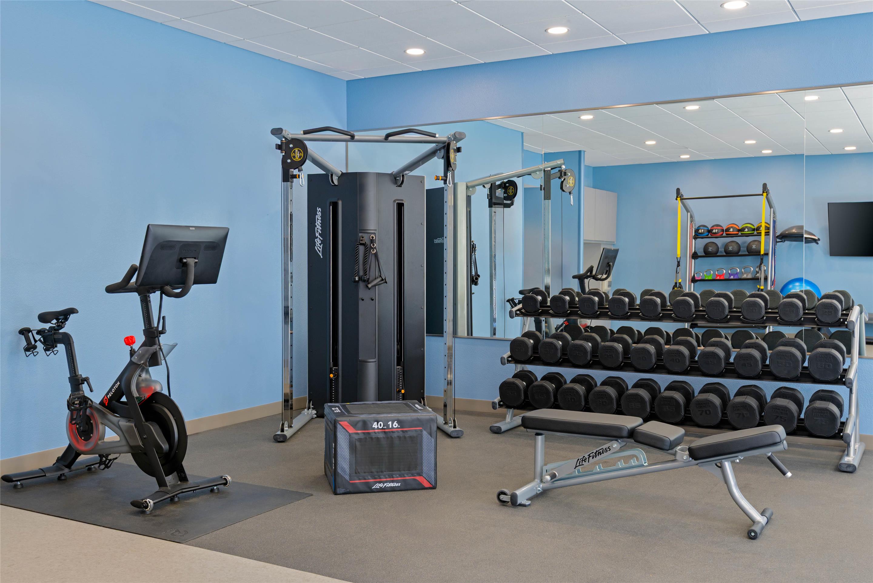 Health club fitness center gym | Homewood Suites by Hilton® Orlando-UCF Area
