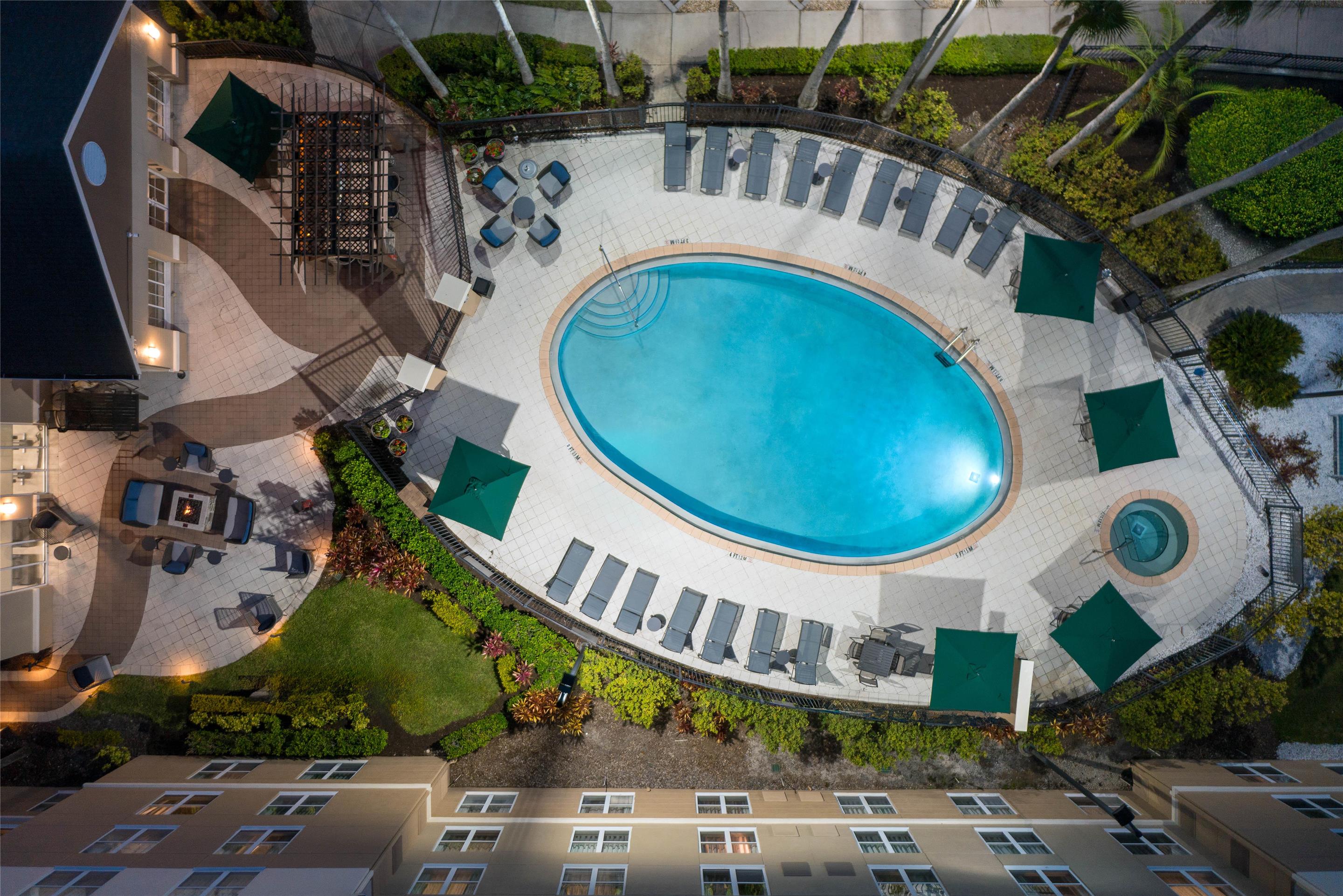 Pool | Homewood Suites by Hilton® Orlando-UCF Area