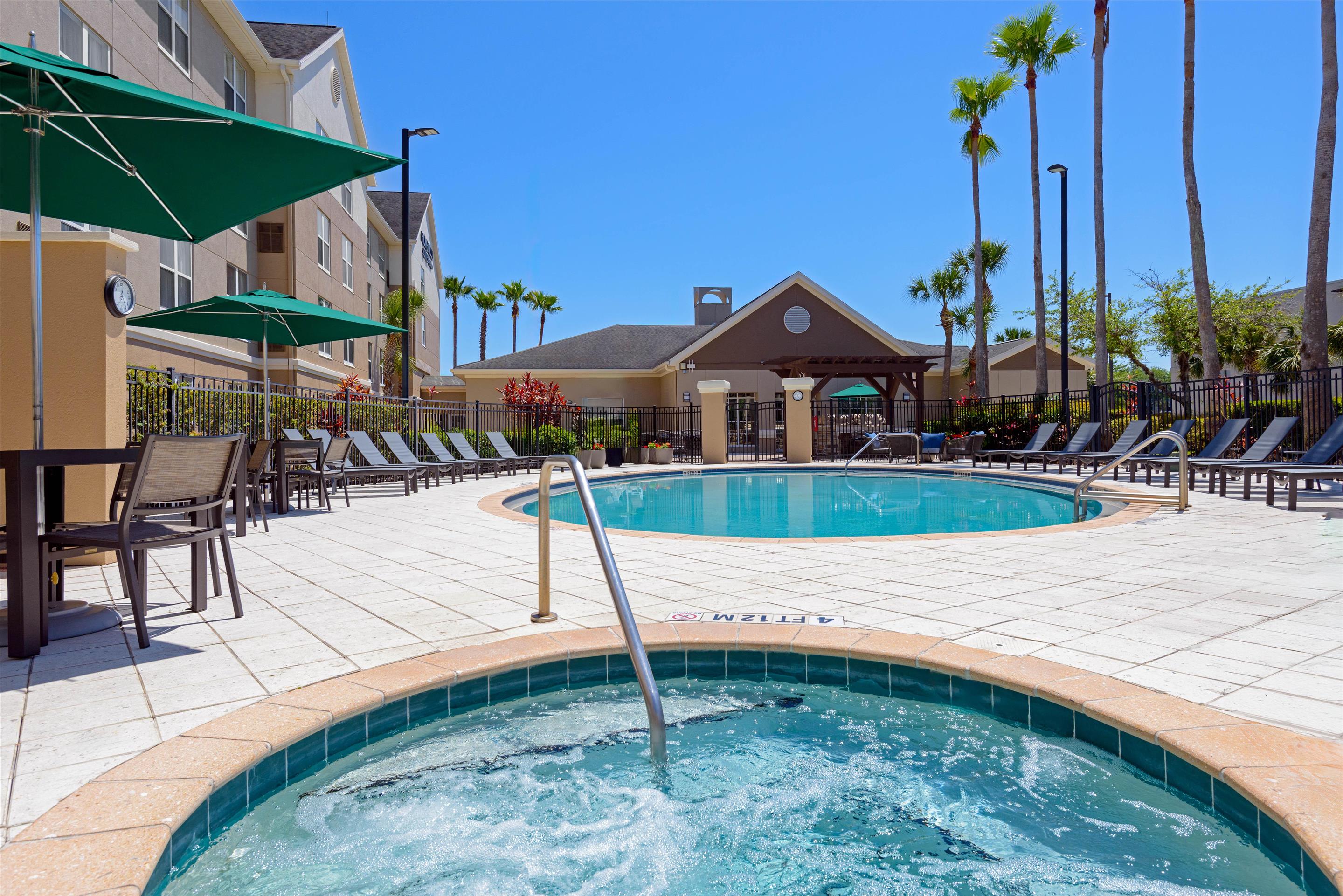 Pool | Homewood Suites by Hilton® Orlando-UCF Area