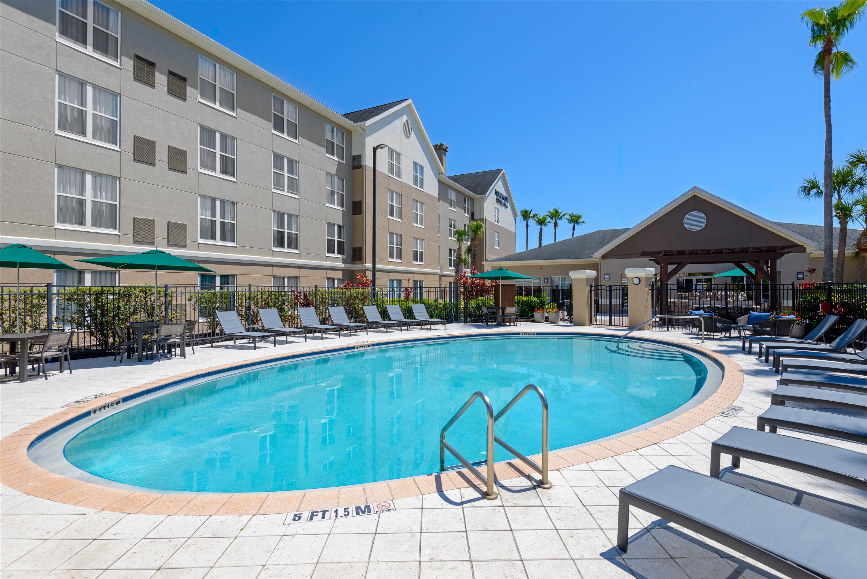 Pool | Homewood Suites by Hilton® Orlando-UCF Area