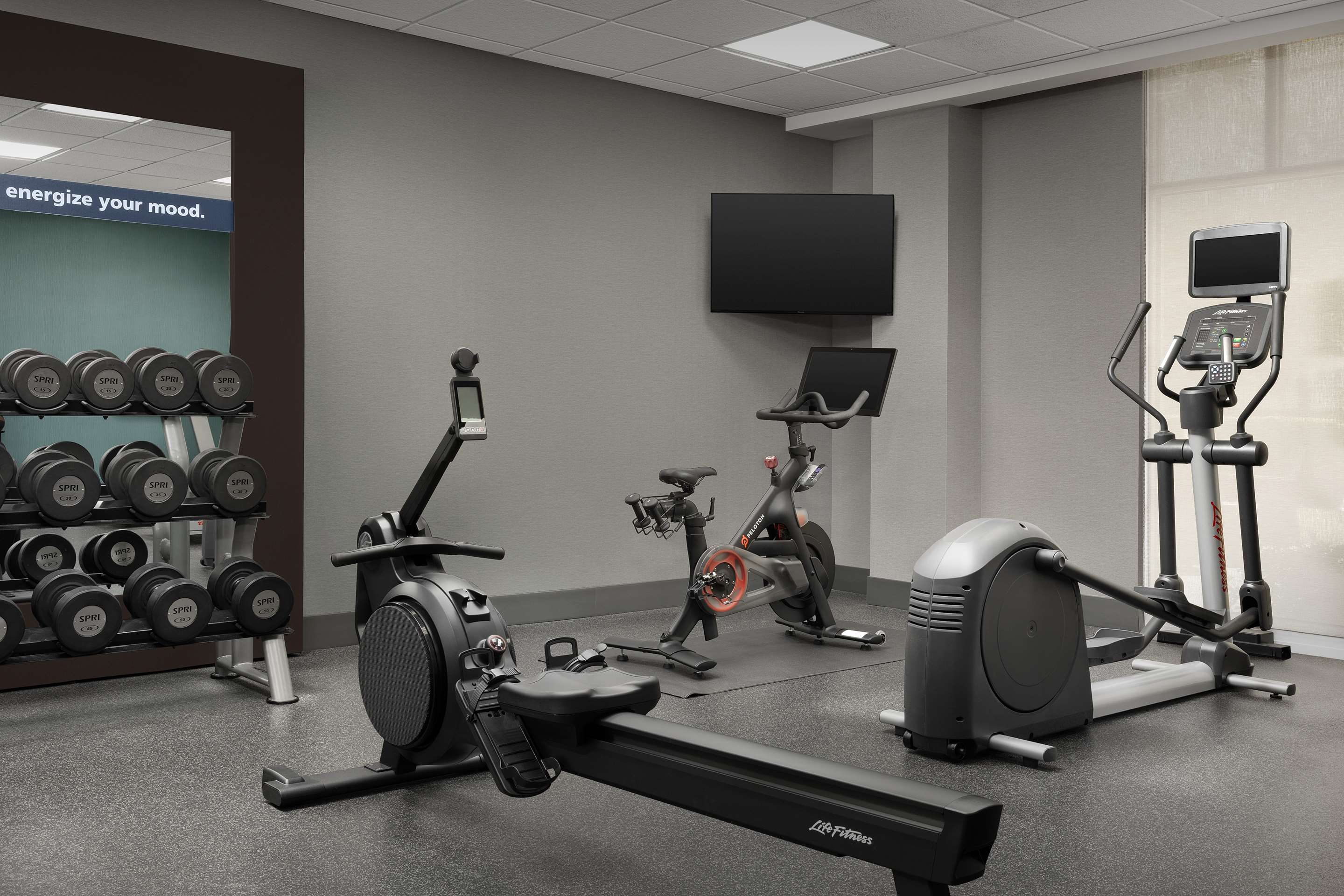 Health club fitness center gym | Hampton Inn & Suites Orlando North Altamonte Springs