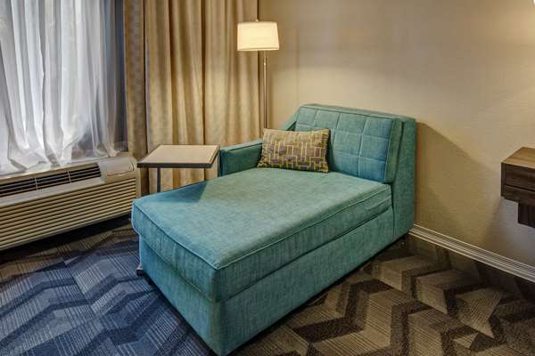  - Hampton Inn & Suites Clermont