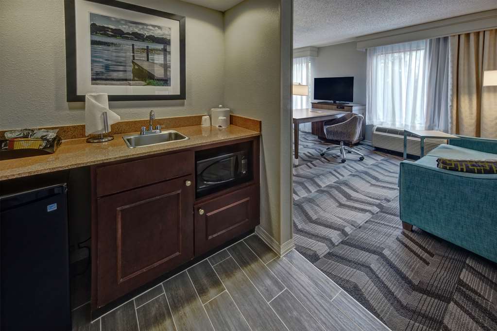 Hampton Inn & Suites Clermont Room Type - 2QN HEARING ACC STUDIO NS