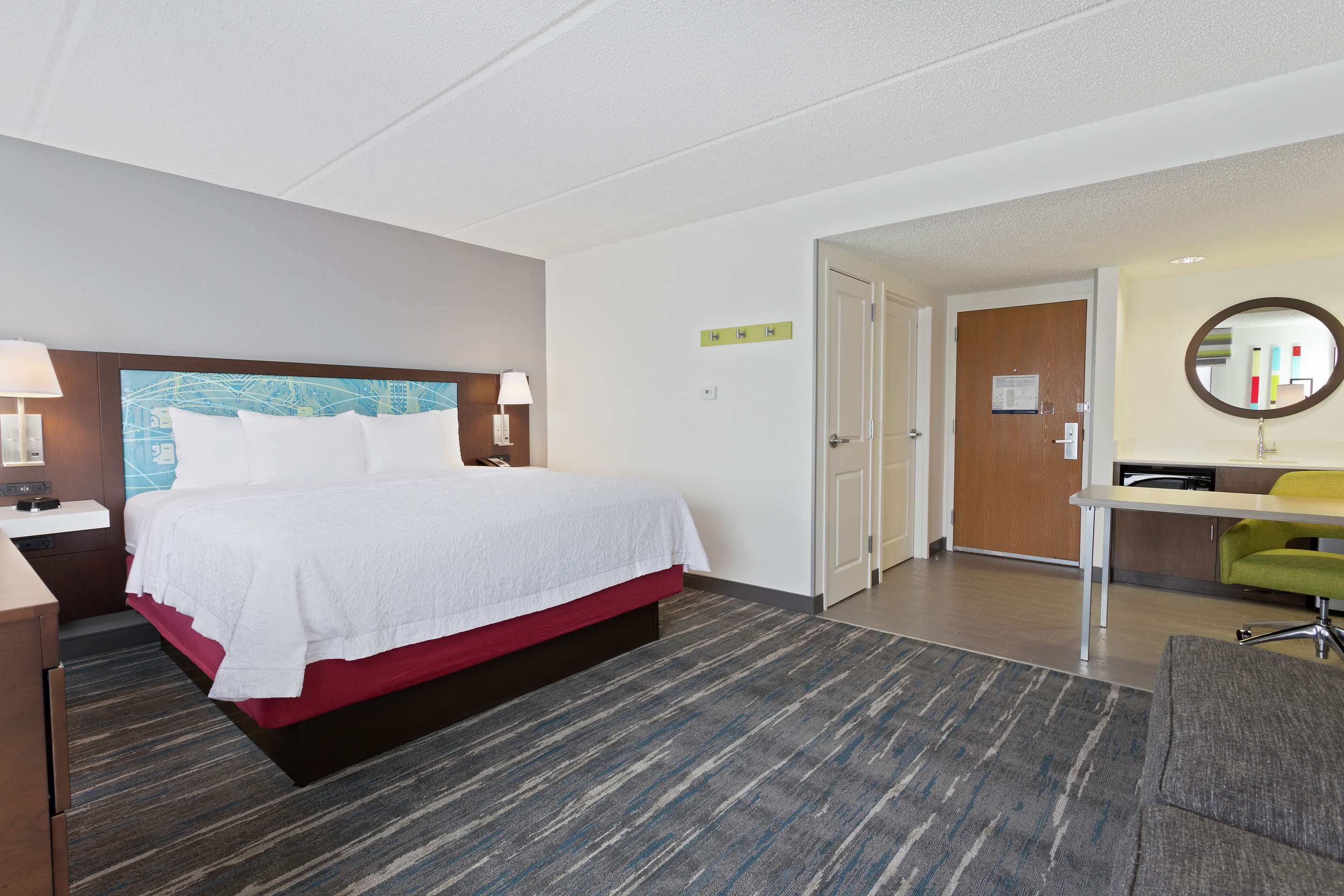 Guest room