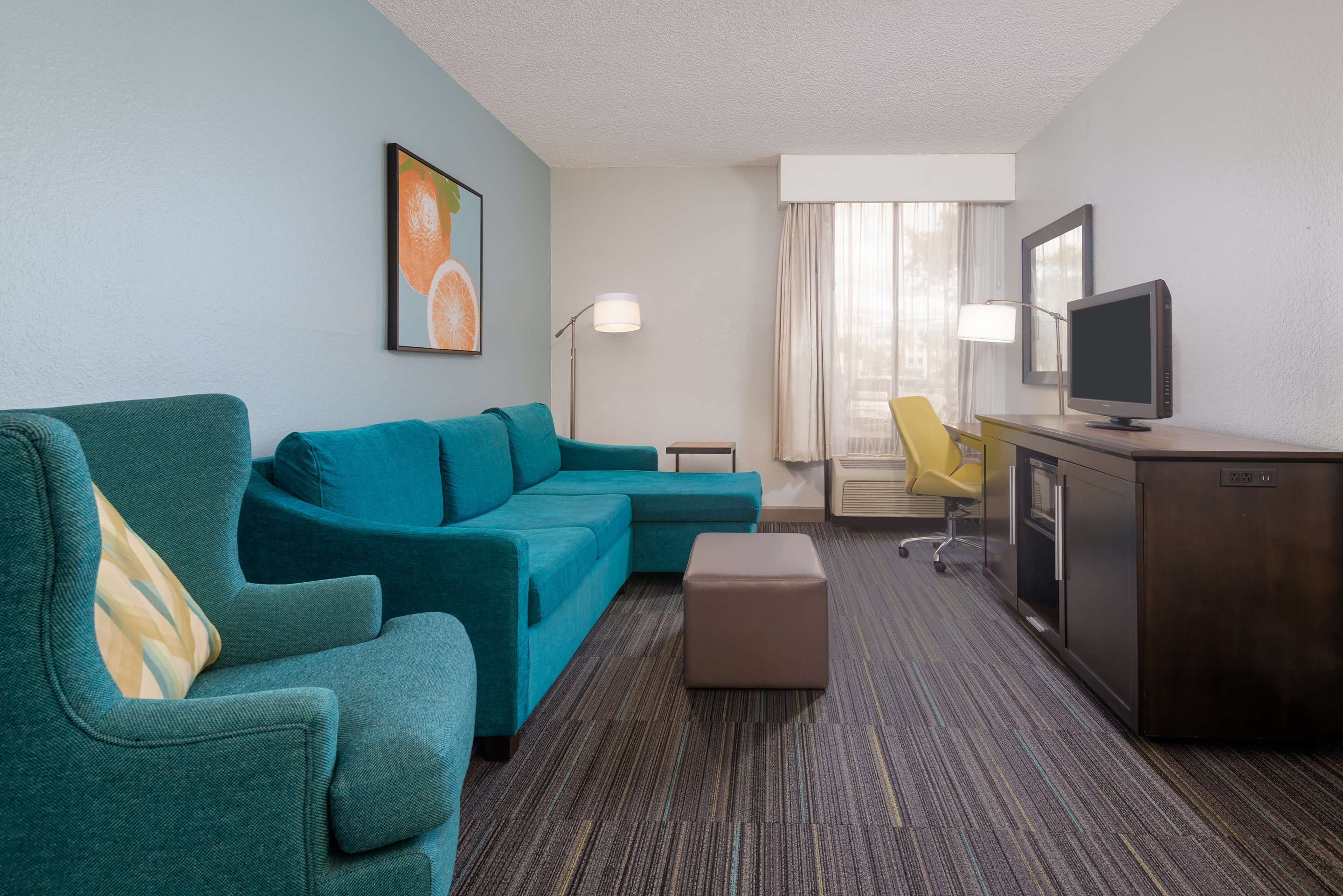 Guest room