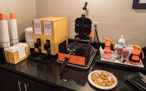 Amenities - Hampton Inn Lakeland - I-4, Exit 33