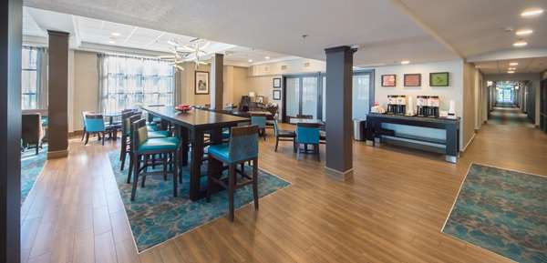 Amenities - Hampton Inn Lakeland - I-4, Exit 33