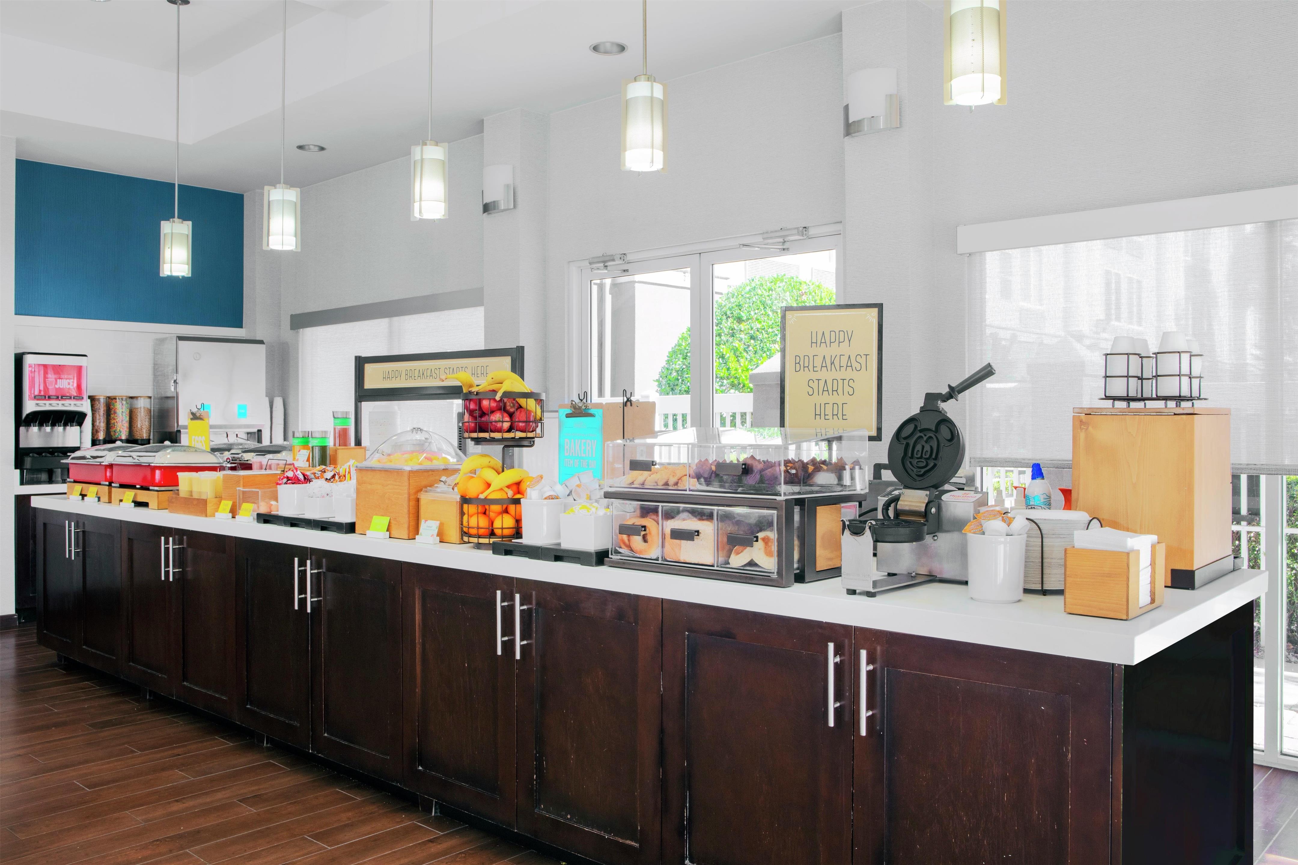 Breakfast Area | Hampton Inn Lake Buena Vista / Orlando