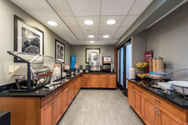 Restaurant - Hampton Inn & Suites Kissimmee