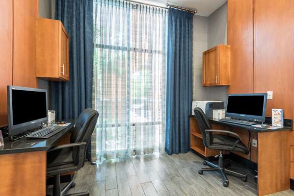 Conference Area - Hampton Inn & Suites Kissimmee