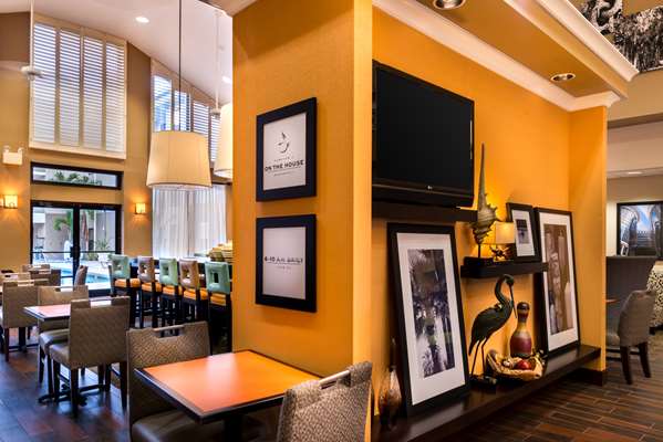 Restaurant - Hampton Inn & Suites UCF Orlando
