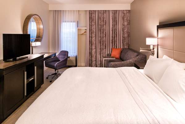  - Hampton Inn & Suites UCF Orlando