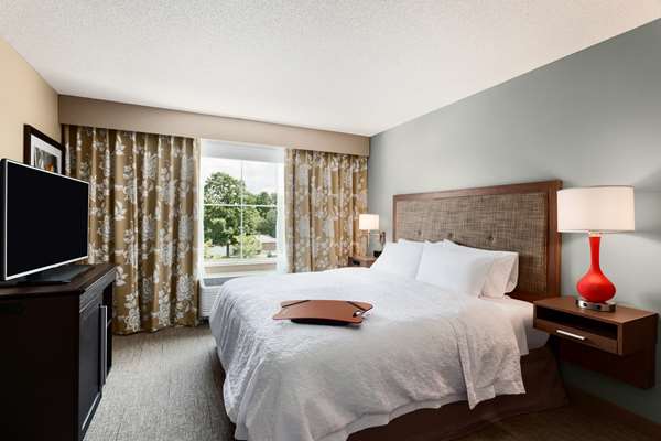  - Hampton Inn & Suites Hummelstown