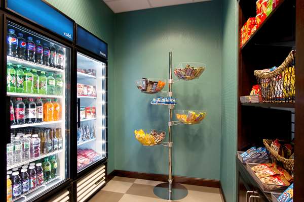 Restaurant - Hampton Inn & Suites South York