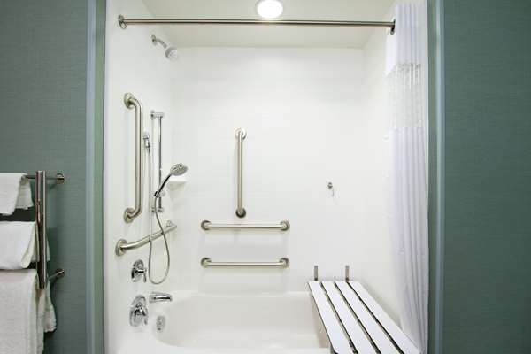  - Hampton Inn & Suites South York