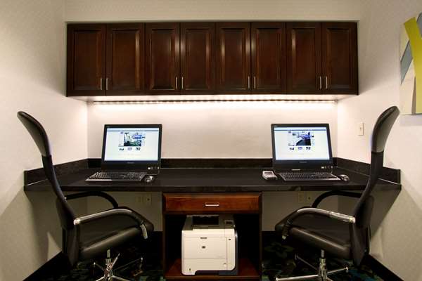 Conference Area - Hampton Inn & Suites South York