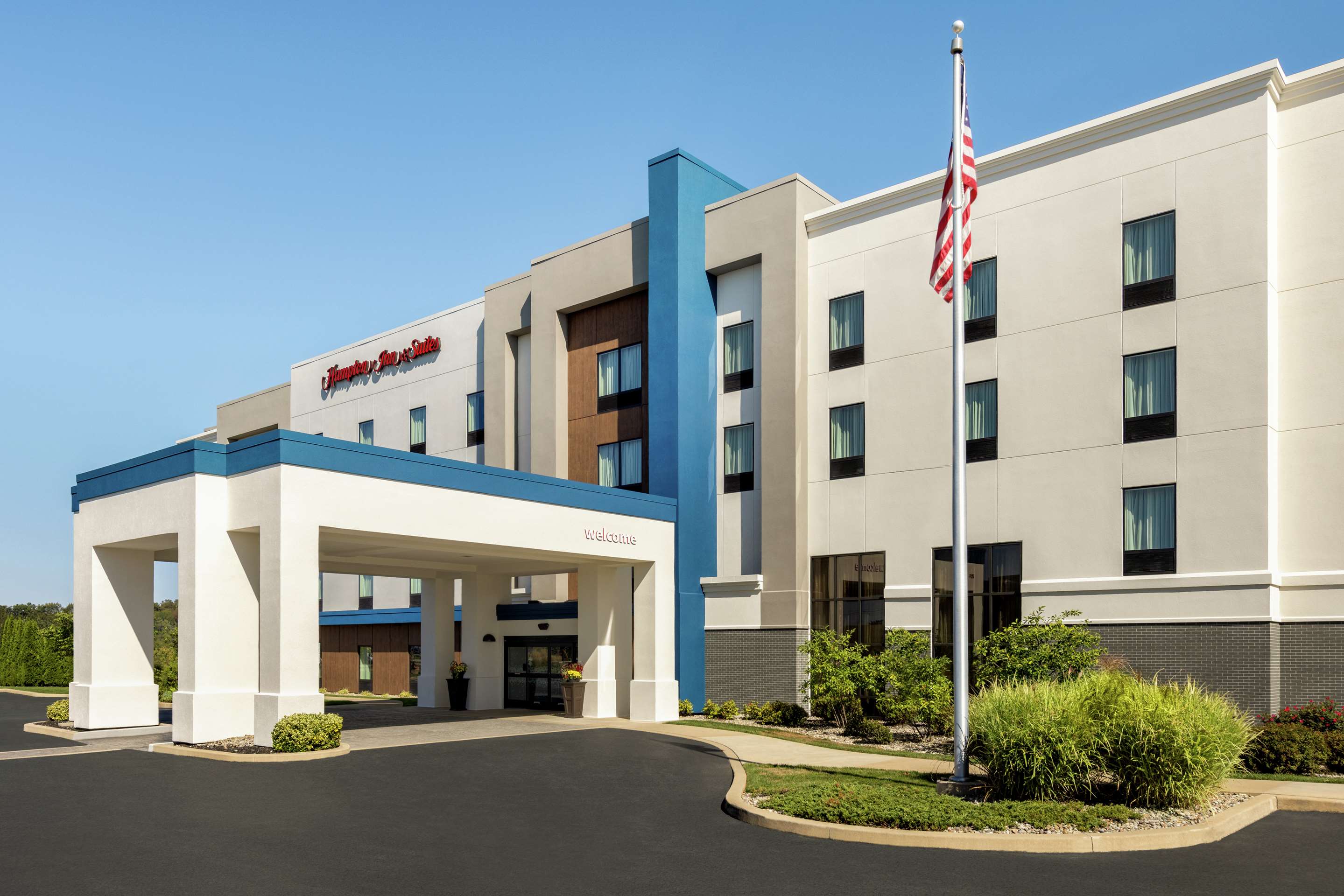 Exterior | Hampton Inn & Suites York South