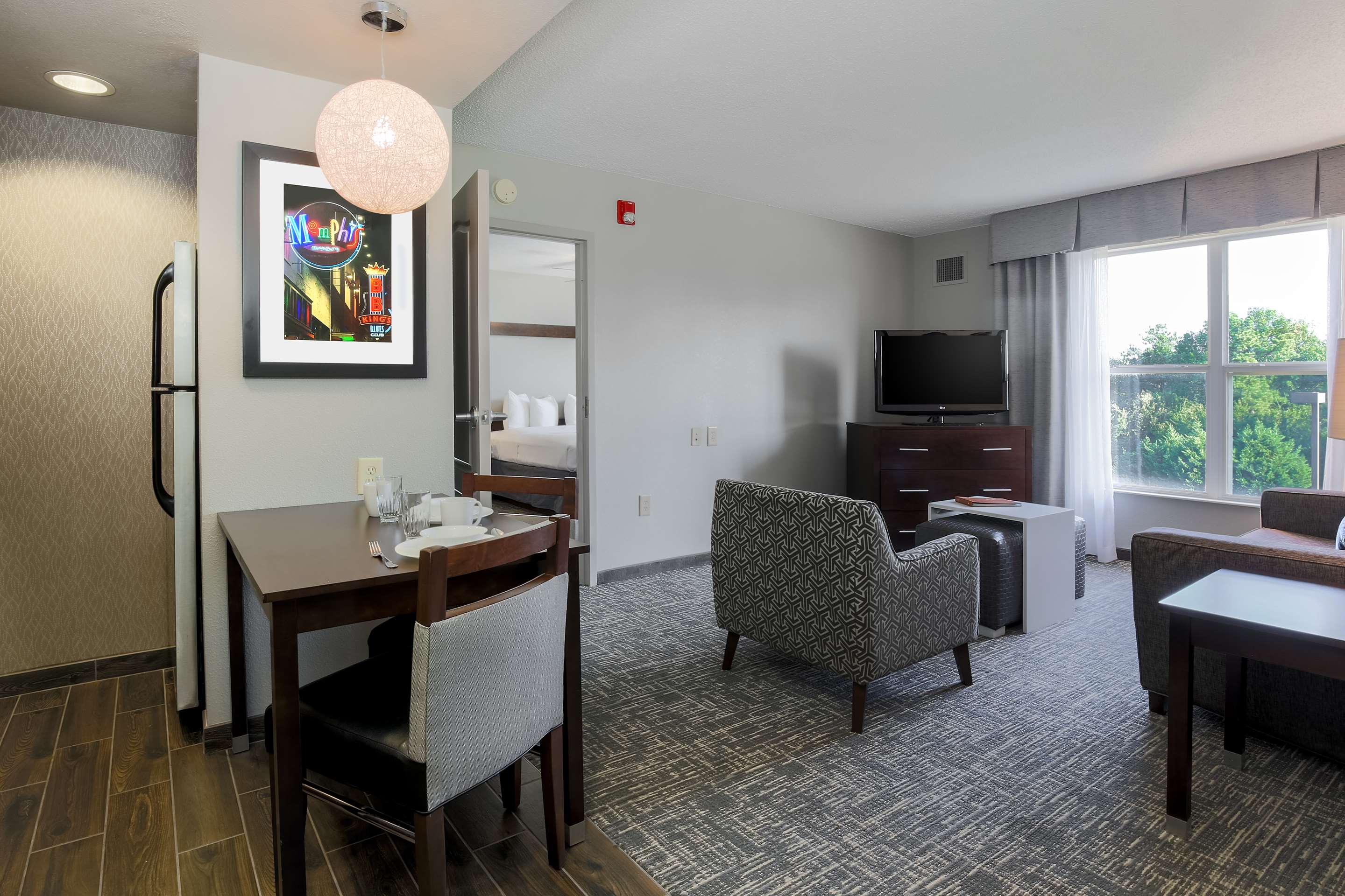 Guest room amenity