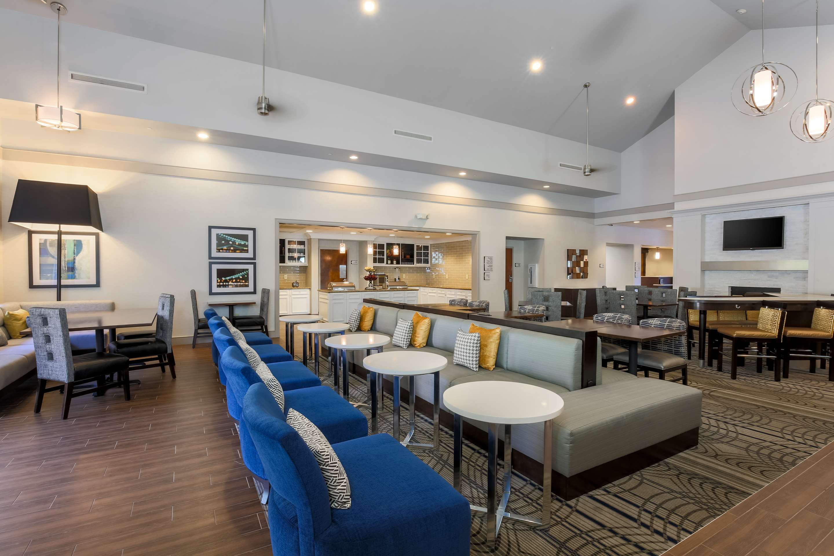Reception | Homewood Suites Southwind - Hacks Cross
