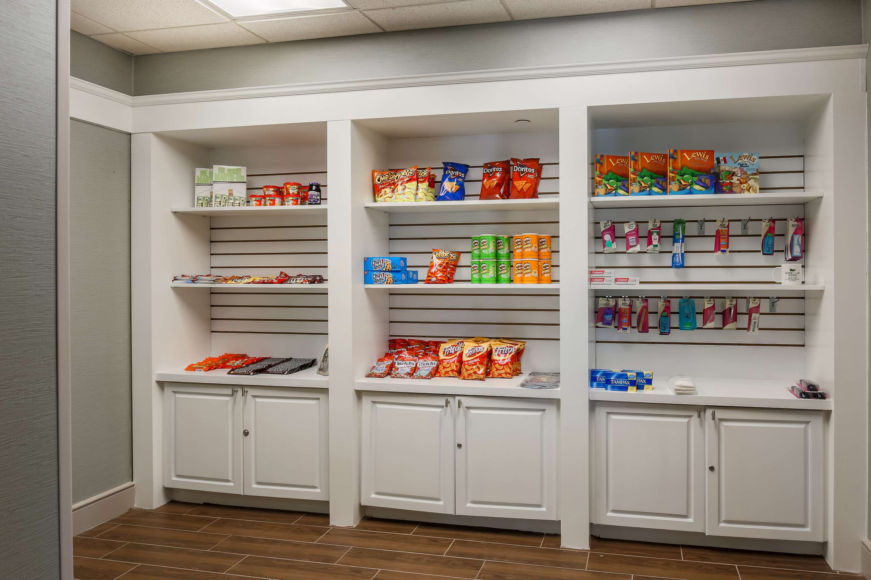 Restaurant | Homewood Suites Southwind - Hacks Cross