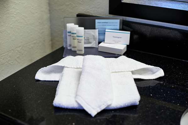  - Hampton Inn & Suites Millington