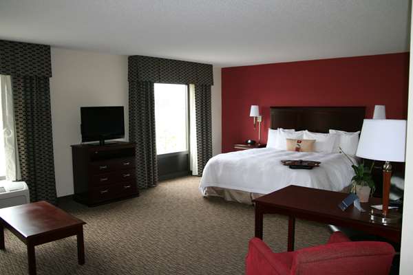  - Hampton Inn & Suites Millington